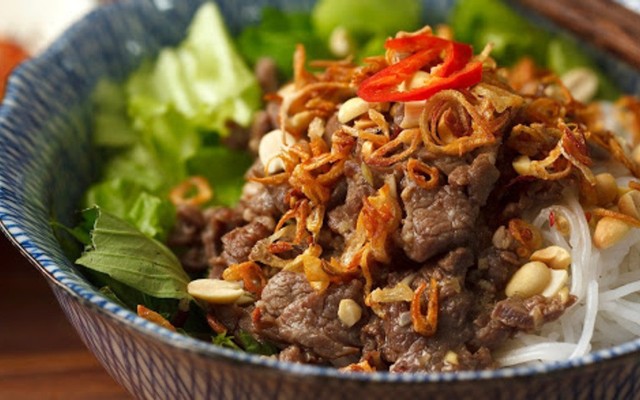 Bếp Mẹ Ngoại - Bún, Miến & Phở Trộn