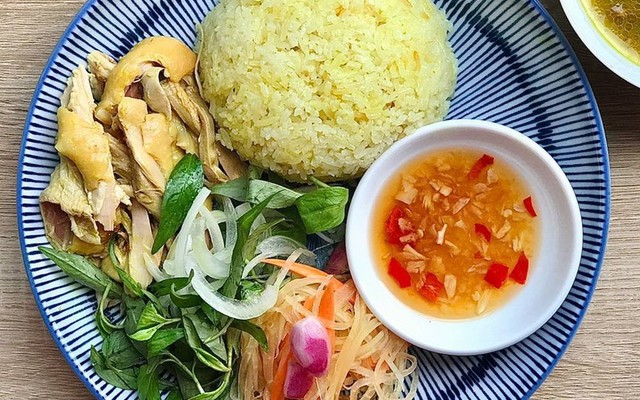 Cơm Gà Hàng Không - Nguyễn Tất Thành