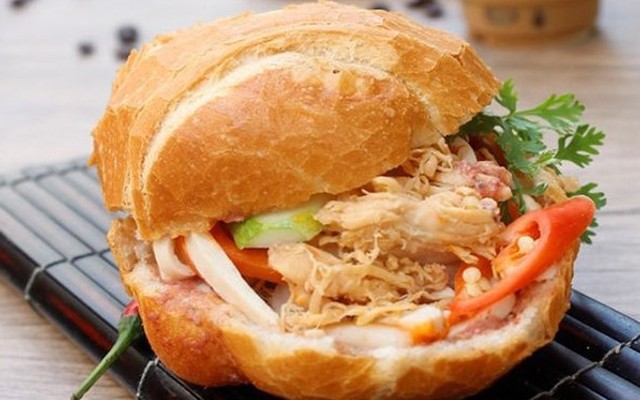 Bánh Mì Gà - Nguyen Rion