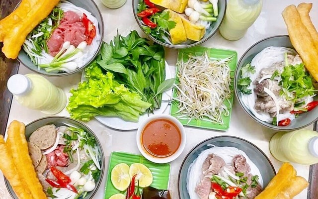 Phở Bò Gia Truyền Nam Định - Trương Văn Của