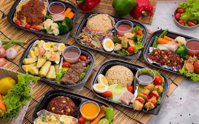 Forever Beauty Eat Clean & Healthy Food - Salad, Detox & Fruit Juice