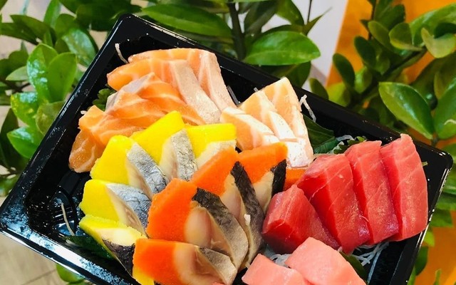 QQ Food - Sushi, Sashimi & Bento - Ngọc Lâm