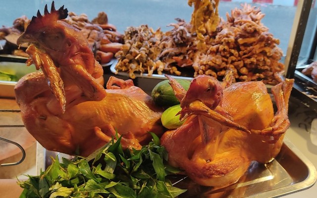 Gà Nướng Tân Đại Phát - Thủ Khoa Huân