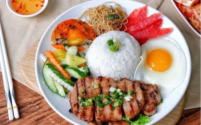 Cơm Tấm Cô Giang - Lê Thánh Tôn