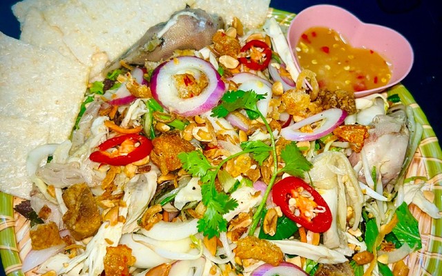 Tiệm Ăn Bảo Bảo - Cháo Hải Sản & Gỏi Gà Rau Thơm