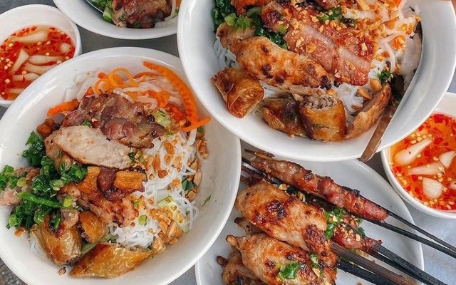 A.Bếu - Bún Thịt Nướng & Nem Lụi - 646 Tôn Đức Thắng