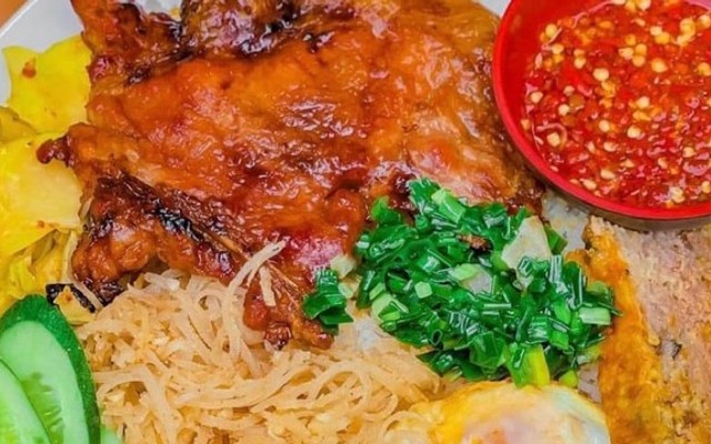Cơm Tấm 351 - Tôn Đản