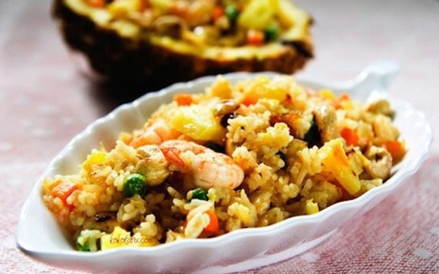 Bếp Nhà Ngoại - Cơm Chiên, Nui & Mì Xào