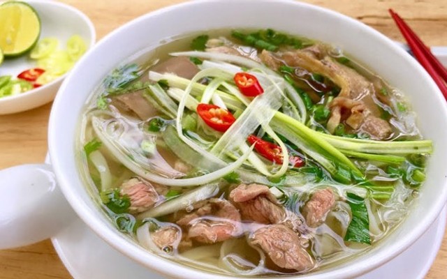 Phở Tấn Béo - Phở Gia Truyền Hà Nội - Dương Văn An