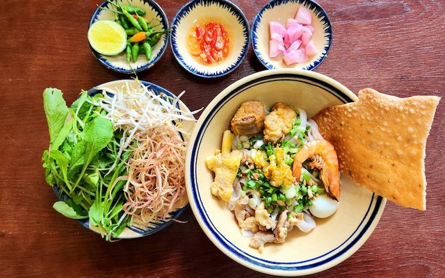 Mì Quảng Cô Út Miền Trung - Nguyễn Trãi