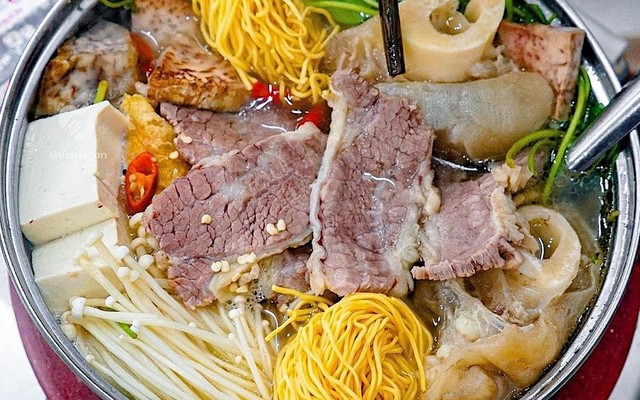 Lẩu Bò Hải Lê - Võ Văn Dũng