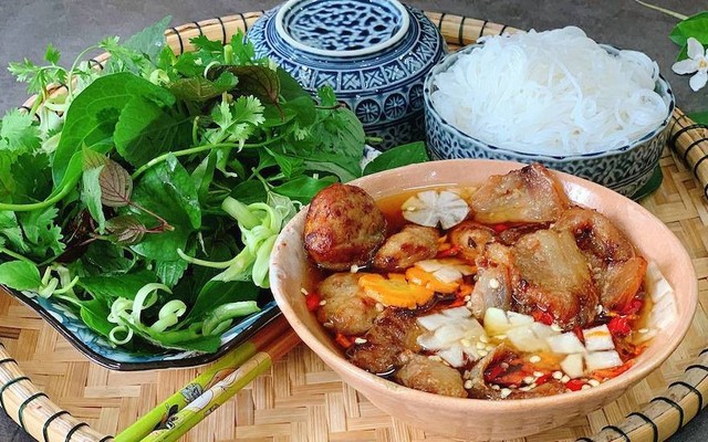 Bún Chả Hà Nội - Đông Hồ