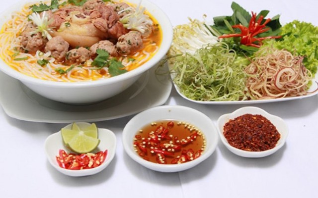 Bún Cây Me 1 - Khu Phố 6