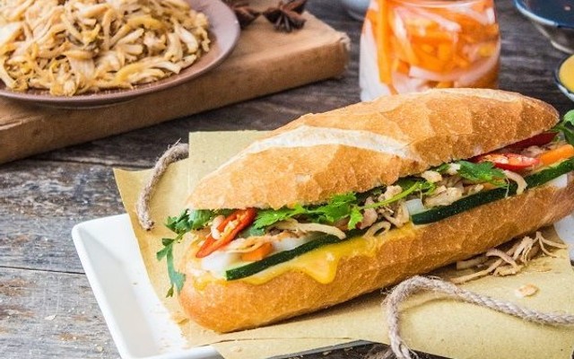 Bánh Mì Phố - Chuyên Bánh Mì Kẹp - Nguyễn Ái Quốc