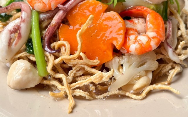 Tiệm Ăn Dũng Ký - Phạm Văn Bạch