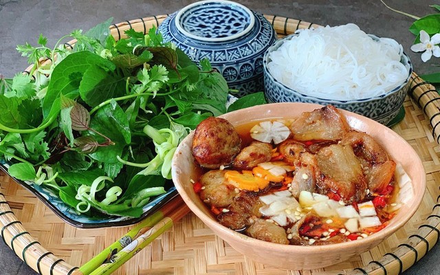 Bún Chả Hà Nội - Hương Nguyên