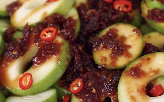 Tiệm Ăn Vặt Xoài Non Ruốt Thái - Nguyễn Huệ