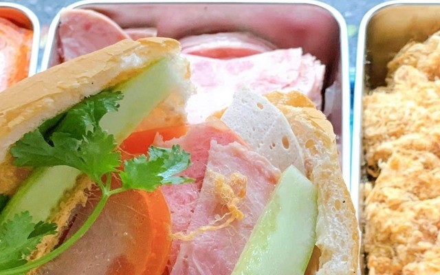 Bánh Mì Amon - Phùng Hưng, Hà Đông