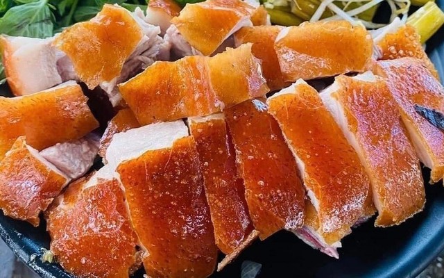 Bún Chả , Phở Gà & Miến Gà - Quán Q+ - 65 Minh Cầu