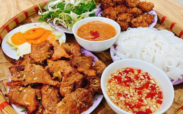 Bún Chả Nướng Hoa Mai - Khu Phố 3A