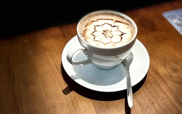 RONA Coffee & MilkTea - Diên Hồng