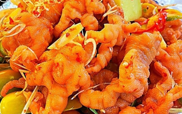 HACHI - Chân Gà, Tré Trộn & Trà Mãng Cầu