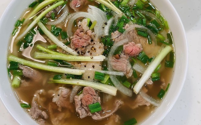 Phở Hoa Giấy - 92 Phạm Ngũ Lão