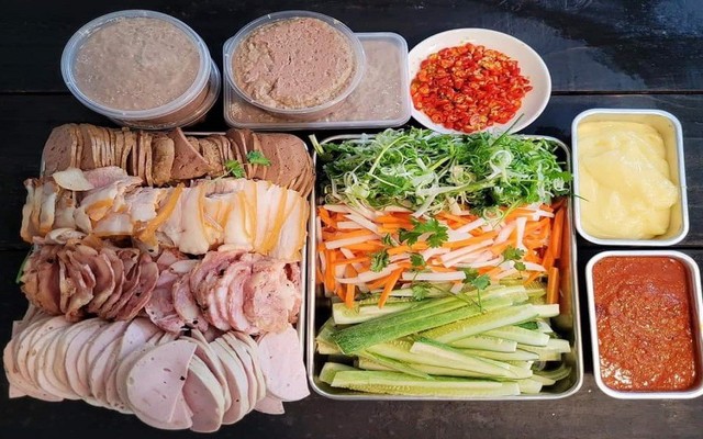 Saphia - Bánh Mì, Xôi & Cafe