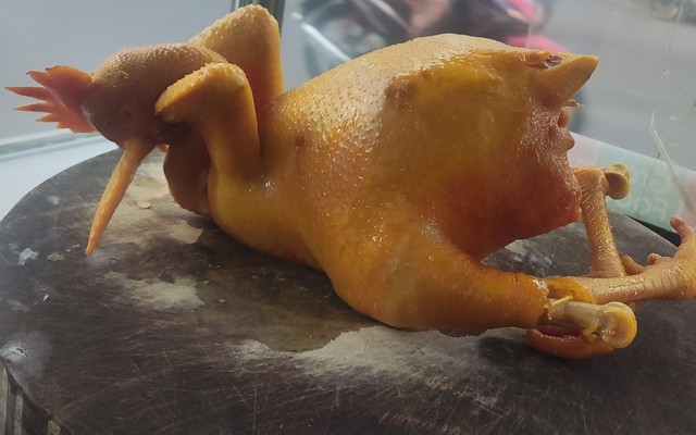 Cô Ba Food - Gà Ủ Muối Nóng - 533 Lê Văn Thọ