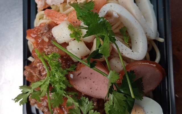 Hambuger & Spaghetti 17A - Đường 42