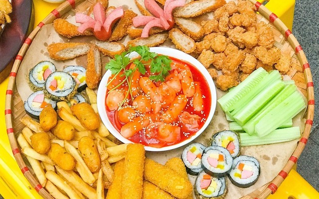 Ăn Vặt Nhà Bột - Bờ Kè View Mặt Sông, Sát Quán Nhậu Phương Linh