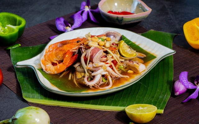 Thai Town - 140 Đường 2/9