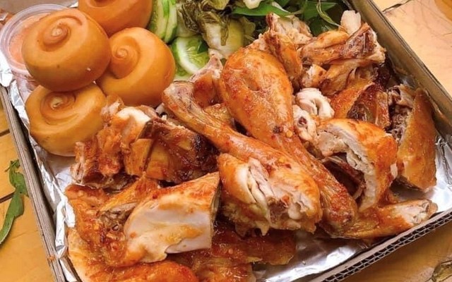 Gà Nướng Bánh Bao Thiên Phúc - Hai Bà Trưng