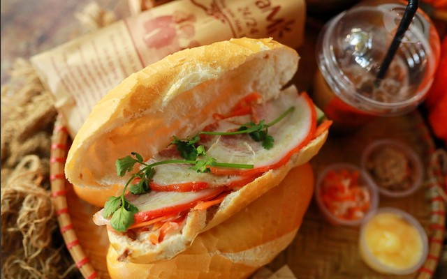 Bánh Mì PaMi - Phạm Văn Đồng