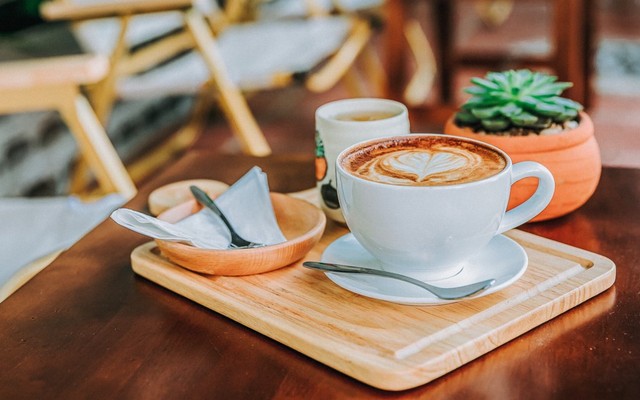 Tiệm Cà Phê Nhà Trong Hẻm - Phan Văn Trị