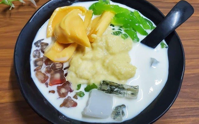 Chè Kim Phụng - Chè, Sinh Tố & Trà Trái Cây - 67/5 Châu Thị Vĩnh Tế