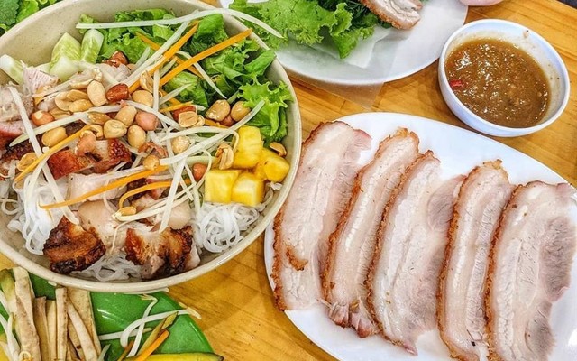 Cuốn 1989s - 111 Vũ Trọng Khánh