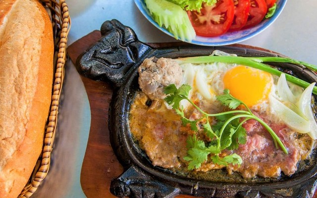 Bún Đậu Mắm Sữa, Bánh Cuốn Nóng - Khánh Ngân