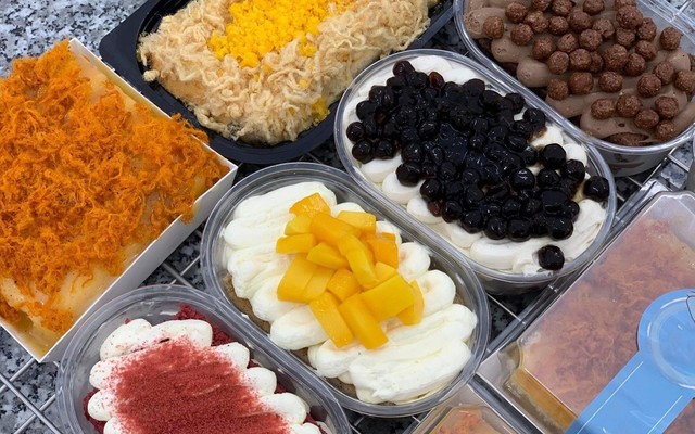 Ro's Cake - Bánh Kem & Bông Lan Trứng Muối