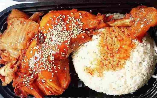 Cơm Sườn & Cơm Gà - Mạnh Trang