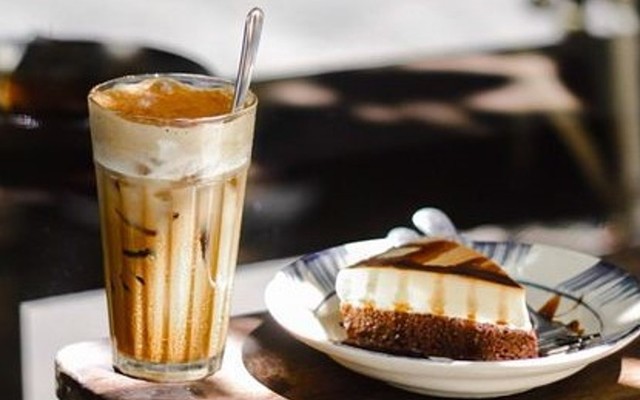 Cà Phê Muối Anh Già - Bình Giã