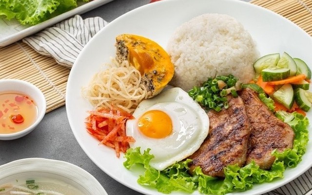 Quán Cơm Cô Bé - Lê Văn Sỹ