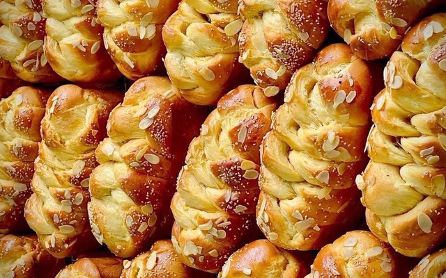 Ánh Ngọc Bakery - Phạm Hùng