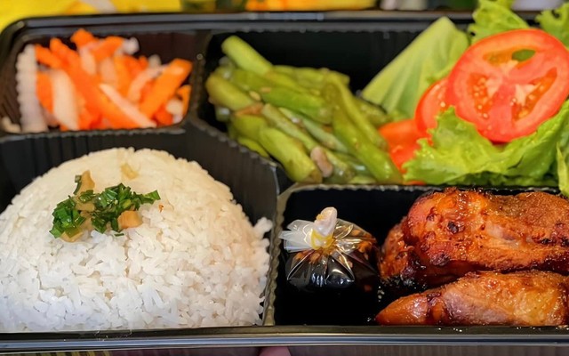 Quán Cơm 2 Thỏ -  Đường 3/2