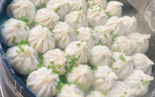 Quán Ăn A Hoa - Bánh Bao. Sủi Cảo & Tôm Hùm Đất Tứ Xuyên - KDC VietSing