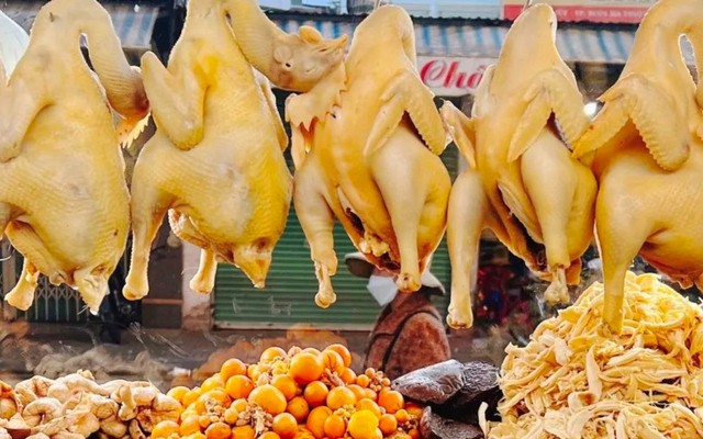 Hủ tiếu Bà Già - 116 Y Jut