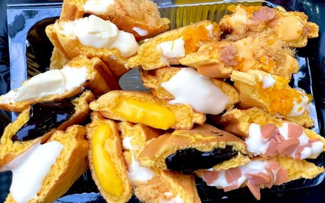 Bánh Hotdog 22Cake - Cách Mạng Tháng 8