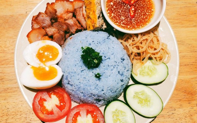 Bếp Nhà Ní - Cơm Tấm Hoa Đậu Biếc & Cháo Sườn