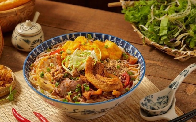 Huyền Anh Bún Riêu Cua Tóp Mỡ - Lê Quảng Chí