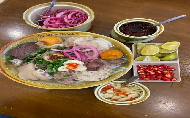 Bún Bò Huế - Đệ Nhất Thành - KĐT Linh Đàm